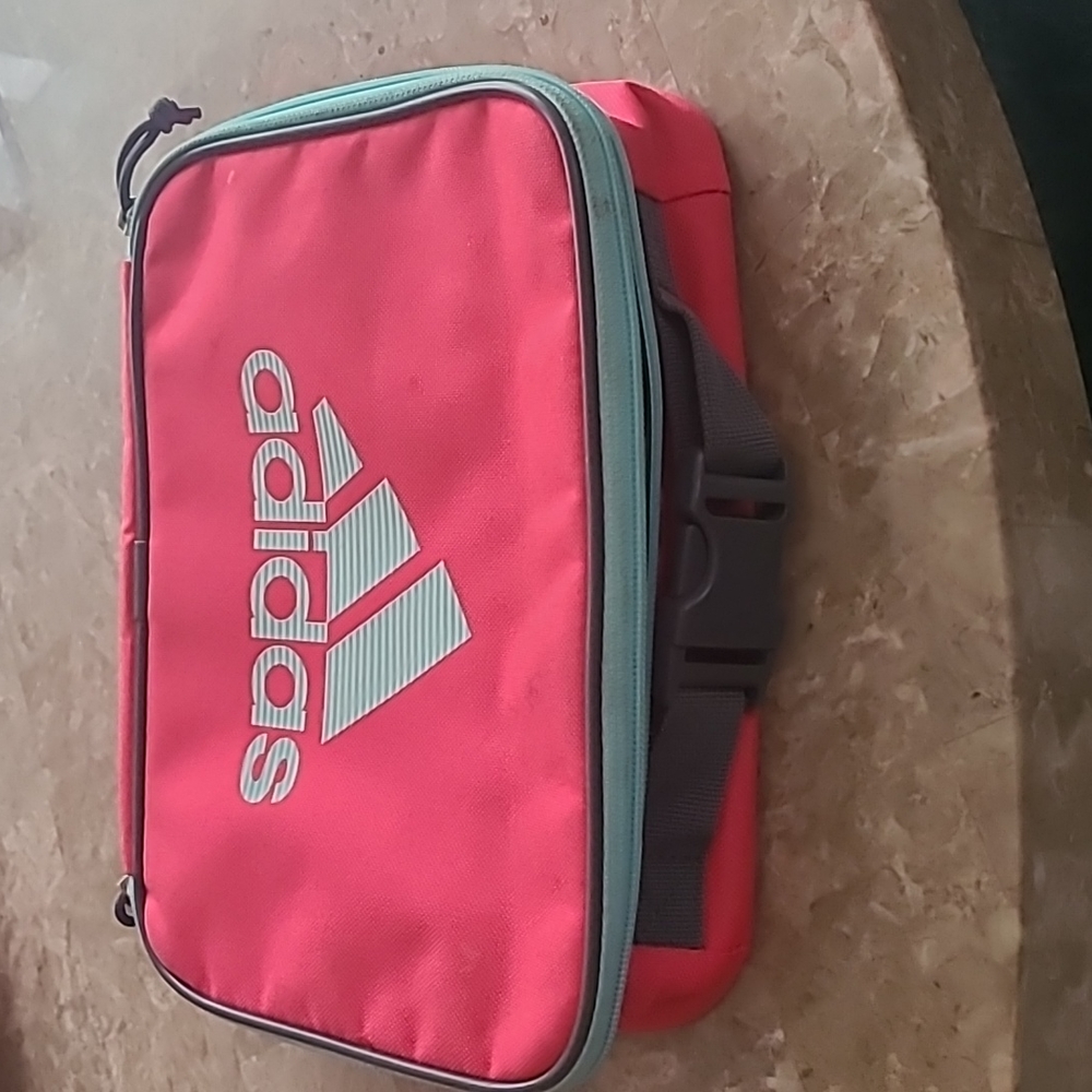 Adidas Lunch Box - Picture 2 of 5
